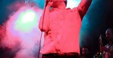 INTERVIEW WITH FRIENDLY FIRES