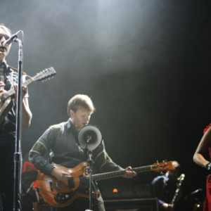 REVIEW: ARCADE FIRE AT CARDIFF INTERNATIONAL ARENA (09/12/10)