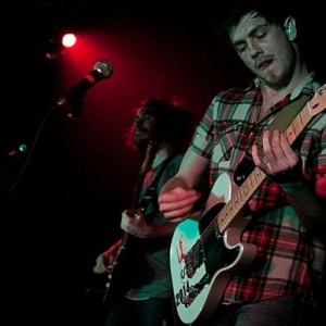REVIEW: TWIN ATLANTIC AT CARDIFF CLWB IFOR BACH (02/02/11)