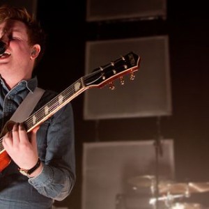 REVIEW: TWO DOOR CINEMA CLUB + METRONOMY + TRIBES AT CARDIFF UNIVERSITY (19/02/12)