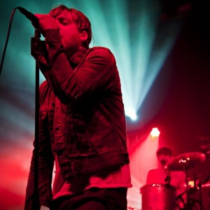 REVIEW: KAISER CHIEFS AND DEAP VALLEY AT EDEN SESSIONS, CORNWALL (29/060/13)