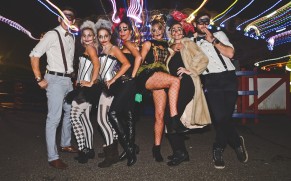 6,000 PARTY PEOPLE TAKE OVER THEME PARK ON HALLOWEEN